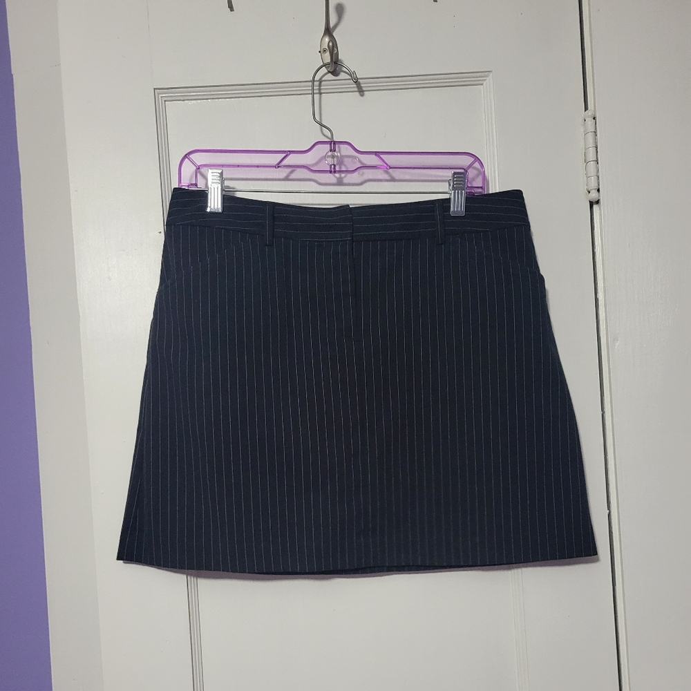 IZOD Pencil Skort